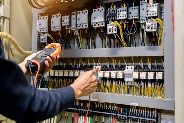 Bagaimana Pemilihan Resistor Mempengaruhi Kinerja Rangkaian Elektronik?